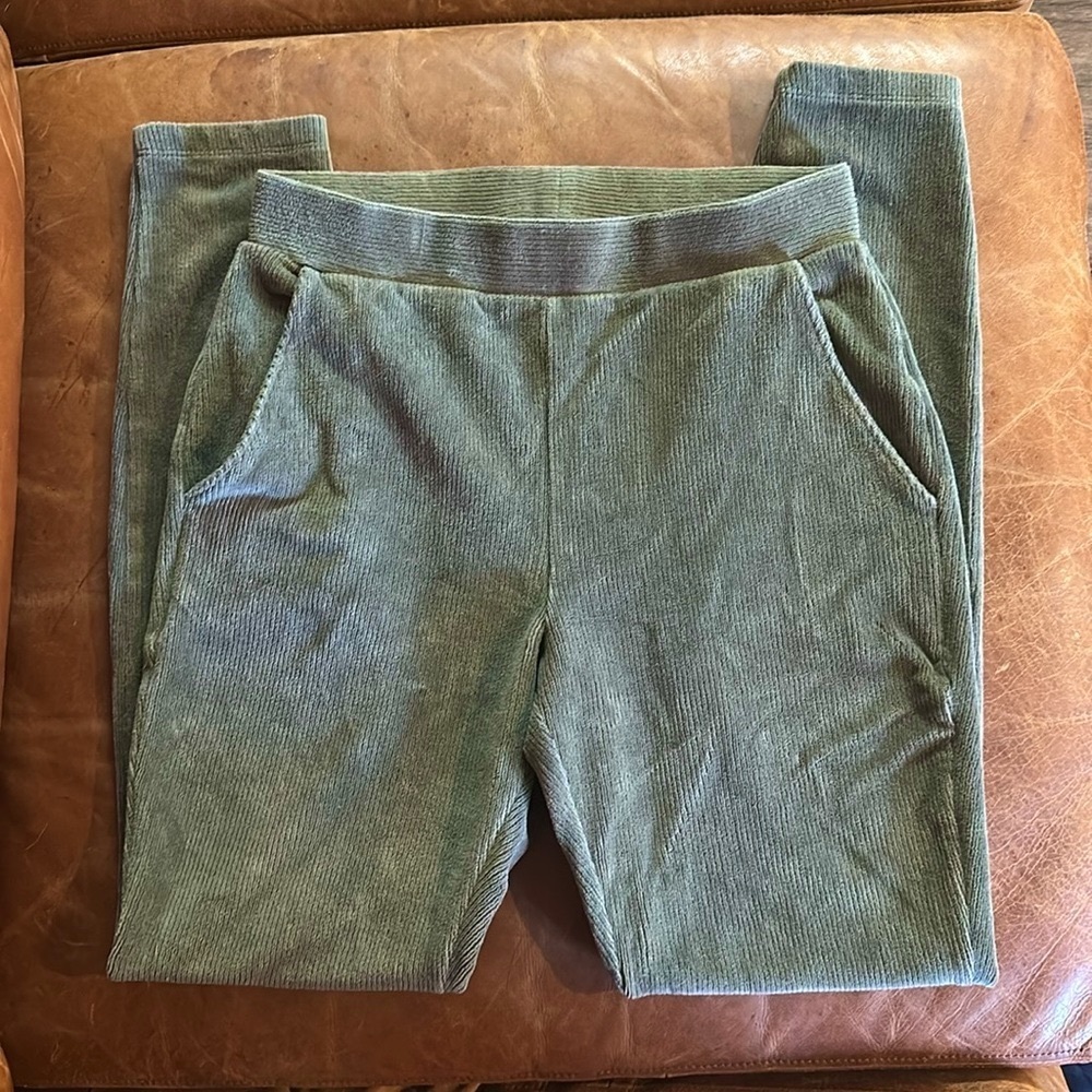 Lands’ End Green Corduroy Pants